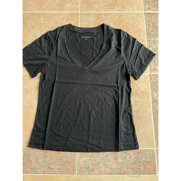 New ! Lot‎ of two Deep V-neck women Tee size Small -In common Black - Picture 2 of 6
